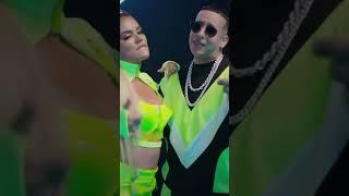 el regalo que sigue dando #CHINA  #anuelaa #KarolG #Ozuna #daddyyankee #jbalvin