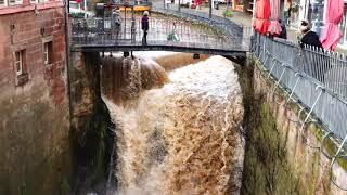 Saarburger Wasserfall erstmals mit Kajak bezwungen