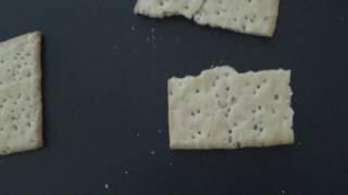 Stoned Wheat Thins Review | LeSpinningTop