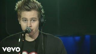 5 Seconds of Summer - I Miss You (Blink 182 cover in the Live Lounge)