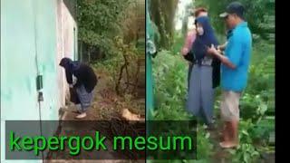 Kepergok warga saat mesum