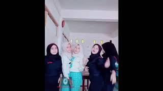 Kumpulan video Tik tok cantik, lucu, keren dan gemesin SAMPE GESEK GESEK DI TIKTOK 2019 PART 5