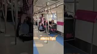 Magenta Line Delhi Metro Fight #metro #delhimetro #fight