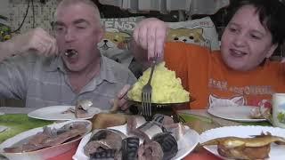 MUKBANG RUSSIA|ПЮРЕШКА|СКУМБРИЯ ДОМАШНЕГО ПОСОЛА|МОЛОКИ С ЛУКОМ В МАСЛЕ|ТЕША и МОЛОКО|ДОМАШНЯЯ ЕДА