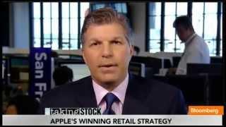 Bloomberg TV interview with Carmine Gallo about his book The Apple Experience