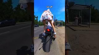 Got some ATTENTION  When we ran into a FAN on the road  #reaction #motoraidoeng #bikelover