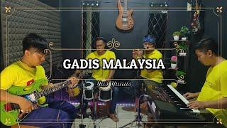 GADIS MALAYSIA KARAOKE NADA COWOK Yus Yunus