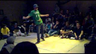 Ayman vs. Vika P*Face CREW 22/10/2011 - Breakdance Battle New-Style