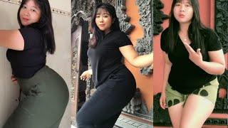 tiktok tante semok montok GOYANG hot bikin ngiler