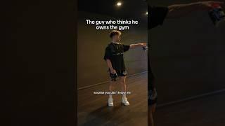 Every gym has one of these guys #funny #fitness #youtubeshorts #youtubeviral #gym