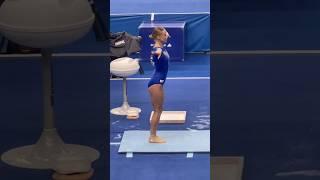 Angelina’s Stunning Form: A Talented Gymnast’s Perfect Vault Execution