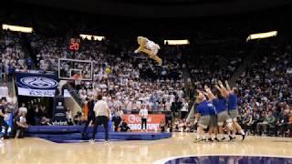 Cosmo the Cougar 3-Point Dunk 2020