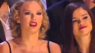 Taylor Swift Says  Shut the Fuck Up  During One Direction Speech   MTV Video Music Awards 2013 HD (1