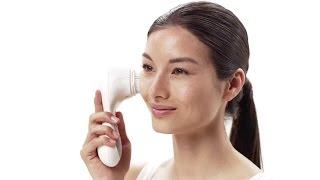 Using Your Clarisonic Sonic Cleansing Brush - Clarisonic Quick Start Series