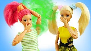 Куклы Барби и их истории для девочек. Барби и Тереза столкнулись со странным запахом. Что же делать?