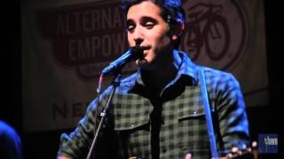 Joshua Radin - "Tomorrow Is Gonna Be Better" (eTown webisode 168)