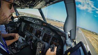 BOEING 737 Landing in sunny Alicante airport SPAIN RWY10 | cockpit view |