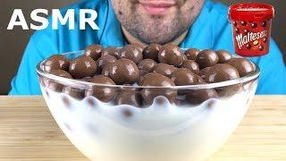 ASMR EATING MALTESERS CHOCOLATE BALLS WITH MILK 몰티져스 먹방 (Eating Sounds) Mukbang NO TALKING