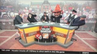 Lee Corso firing off guns. Again.