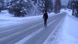 Cliteater homevideo: Ivan sliding the slippy roads