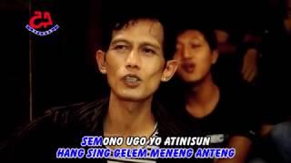 Catur Arum - Tombo Kangene Ati | Dangdut (Official Music Video)