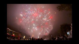 NYE 2022 BACKYARD (FRONT YARD) FIREWORK SHOW (A FEW BOOMS FINALE) w/ MUSIC (over 100 fireworks)