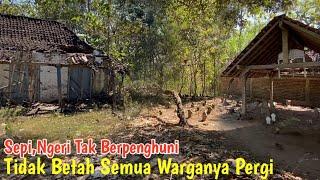 Di Jawa Timur Kampung Terbengkalai Mati Puluhan Tahun Silam