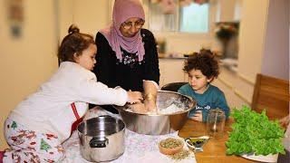 Arab Grandma’s Kitchen:  the Art of Traditional Bread~ Амна Печет Традиционный Хлеб с внучками