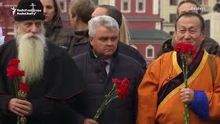 Putin, Patriarch Kirill Lay Flowers On National Unity Day