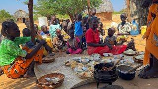 African village life #cooking  Village food Steamed bread,Beans with beef for lunch