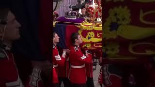 Queen Elizabeth's coffin lifted onto gun carriage as procession starts | #shorts #yahooaustralia