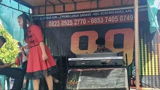 payung hitam cover putri lestari