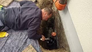 Wasserschaden im Keller - Undichte Rohreinführung