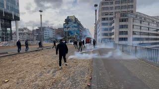 Brussels police end farmer protest with storm of tear gas