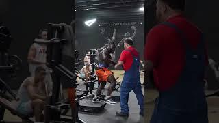 This YouTuber prank the wrong bodybuilder