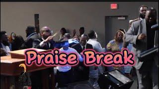 Pastor Michael Lampkin -  Evening Service Shout Bump! #praisebreak