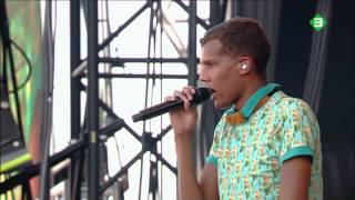 Stromae - Papaoutai (Pinkpop 09-06-2014)