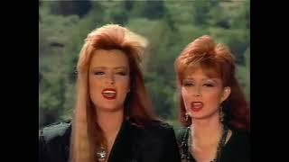 The Judds - Love Can Build A Bridge (Official Music Video)