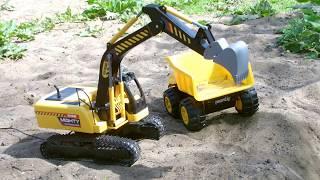 Remote Control Mighty Excavator Digger working as a real 380 Excavator