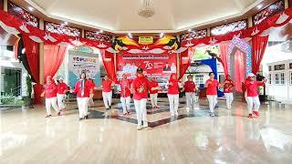 YANG PENTING HAPPY by Vita Alvia Line Dance  Choreo AIDA ULD &  ILHAM ALI /Beginner