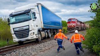 Dangerous Idiots Truck & Heavy Equipment Fails Compilation | Extreme Truck Idiots at Work #40