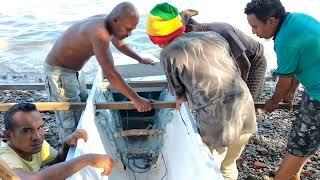 Rehab sampan kayu, LUBANG PARAH akibat ULAT LAUT