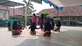 Tarian Khas Bali SMPN 1 Banyusari (Gelar Karya P5)