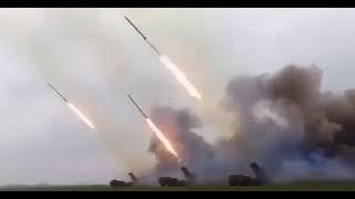 3 Ukrainian Smerch MLRS Launchers firing at the same time