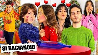 GIOCO DELLA BOTTIGLIA GIGANTE CON GIADA IL SUO NUOVO FIDANZATO E TUTTI I NOSTRI AMICI *PRIMO BACIO*