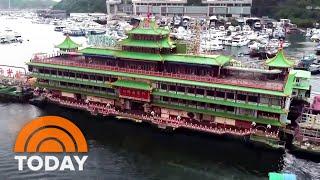 Hong Kong’s Iconic Jumbo Floating Restaurant Sinks At Sea