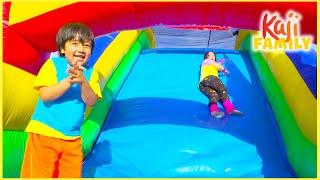 Ryan play in Inflatable Bounce House with Mommy and Daddy!