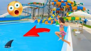 Am sarit in cea mai mare PISCINA pentru copii din Moldova O zi la AQUAPARK Vara Vara 2022 in bazin