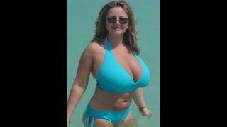 Mature women in swimwear\Зрелые женщины в купальниках