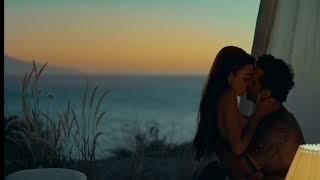 Hande Erçel Hot Kisses In Chasing The Wind